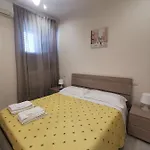 Apartment House 2018