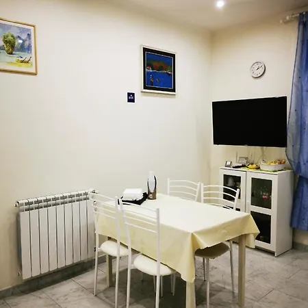 Διαμέρισμα House 2018